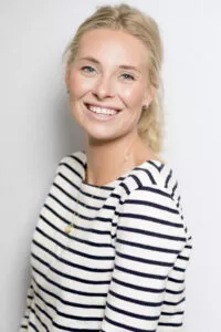 xElise-Beelen-200×300.jpg.pagespeed.ic.ahYuTvrwPe